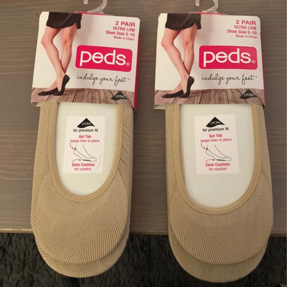 NWT No Show Socks
